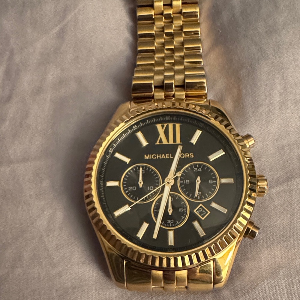 Michael Kors Gold Chronograph Watch with Black Face - Picture 7 of 7